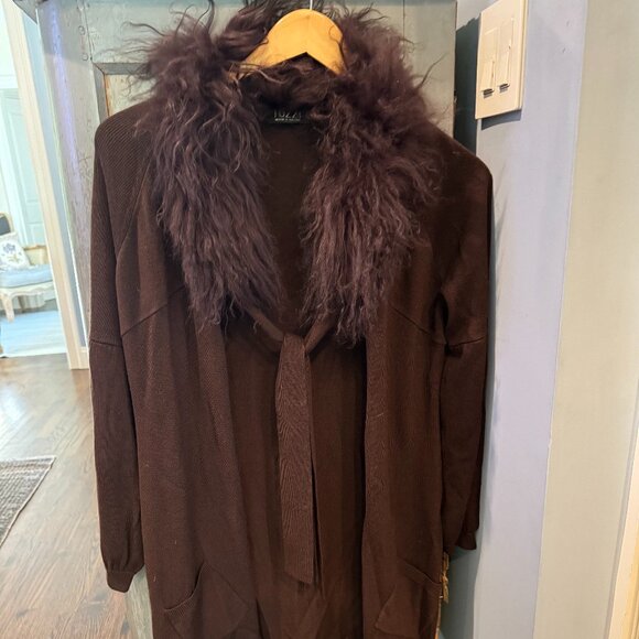 Tuzzi Brown Cardigan Sweater with a Faux Fur Collar Size M 100% Wool - Picture 1 of 4